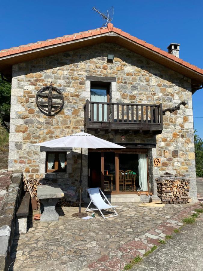 Llar De Cosme Guest House Caso Exterior photo